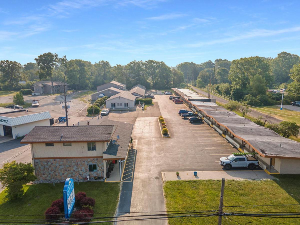 Great Lakes Inn & Suites South Haven Dış mekan fotoğraf